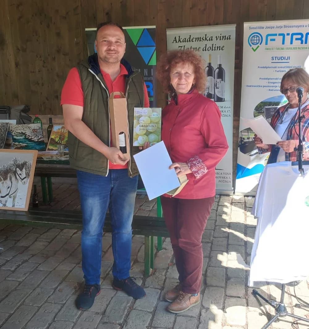 Čarolija Sovskog jezera okupila planinare, pjesnike i slikare u nezaboravnom susretu