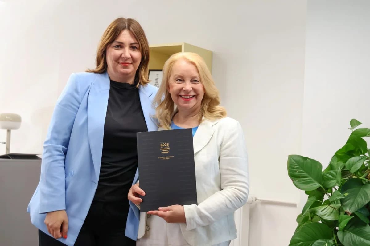 Županica uručila ugovore za projekte usmjerene djeci, mladima, starijima i osobama s invaliditetom