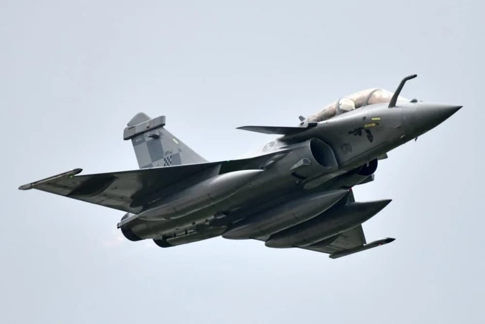 Nakon naših prošlogodišnjih kritika Rafalei će danas preletjeti Požegu!