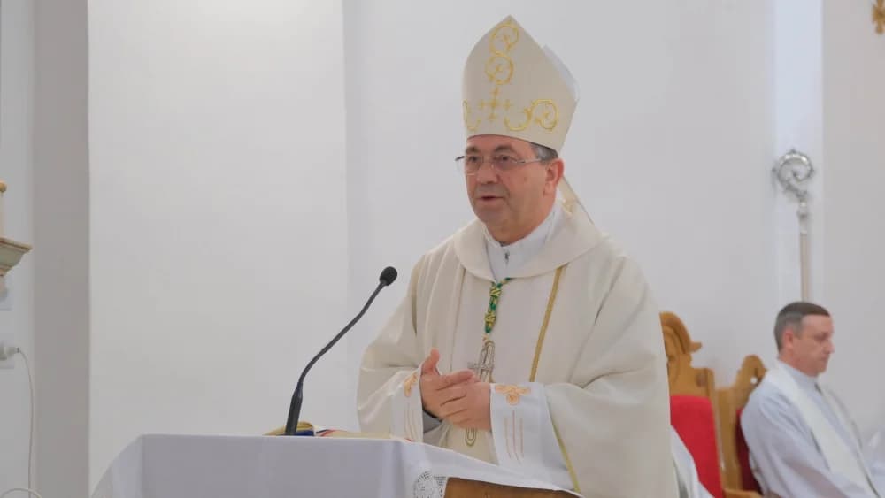 Biskup Ivo krstio peto dijete roditelja Petranović u Bučju