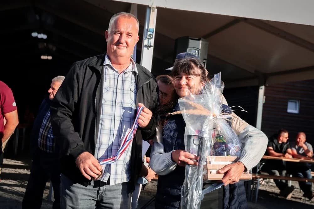 Četvrta Brestovačka fišijada okupila 44 ekipe i brojne posjetitelje