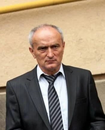 Tužna vijest - preminuo Drago Kaurić, legendarni centarfor požeške Slavonije