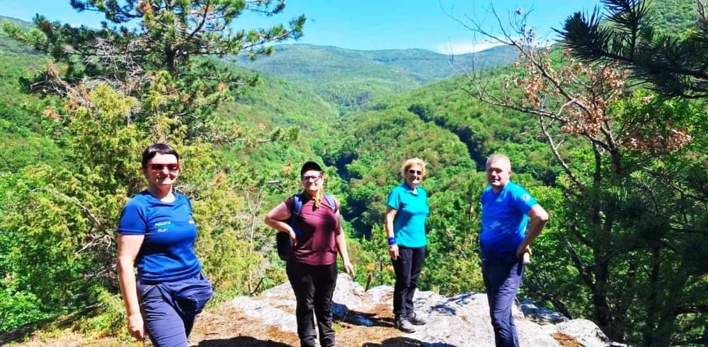 Planinarke i planinari HPD Sokolovca hodali su neoznačenim putovima Papuka u društvu raznovrsne divljači!