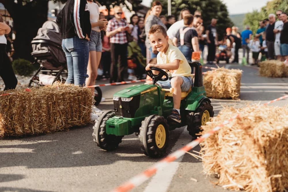Uz Festival graševine u Kutjevu za vikend pred nama zanimljive manifestacije te koncert Magazina i Baruna