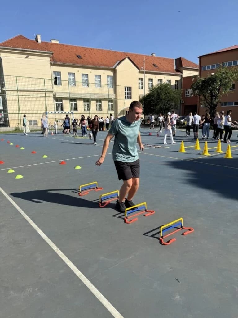 U OŠ Julija Kempfa danas je održan Sportski dan za učenike s teškoćama