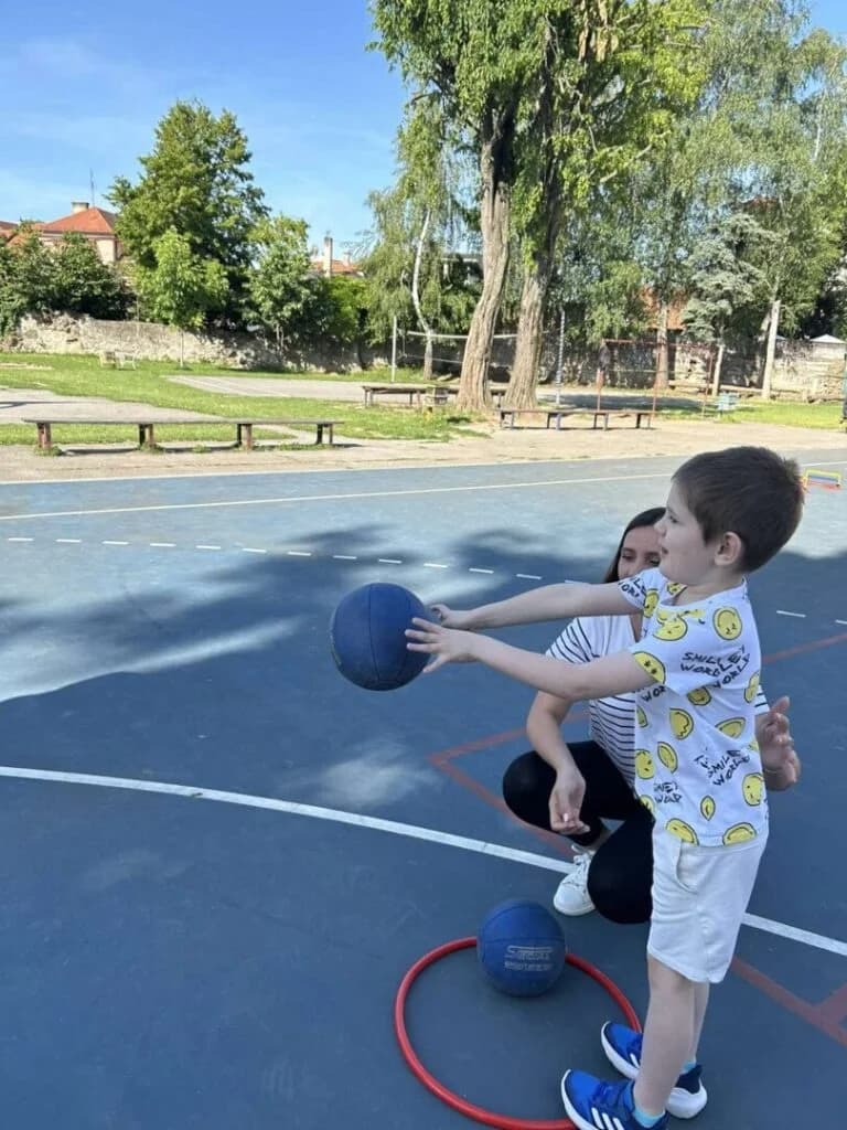 U OŠ Julija Kempfa danas je održan Sportski dan za učenike s teškoćama