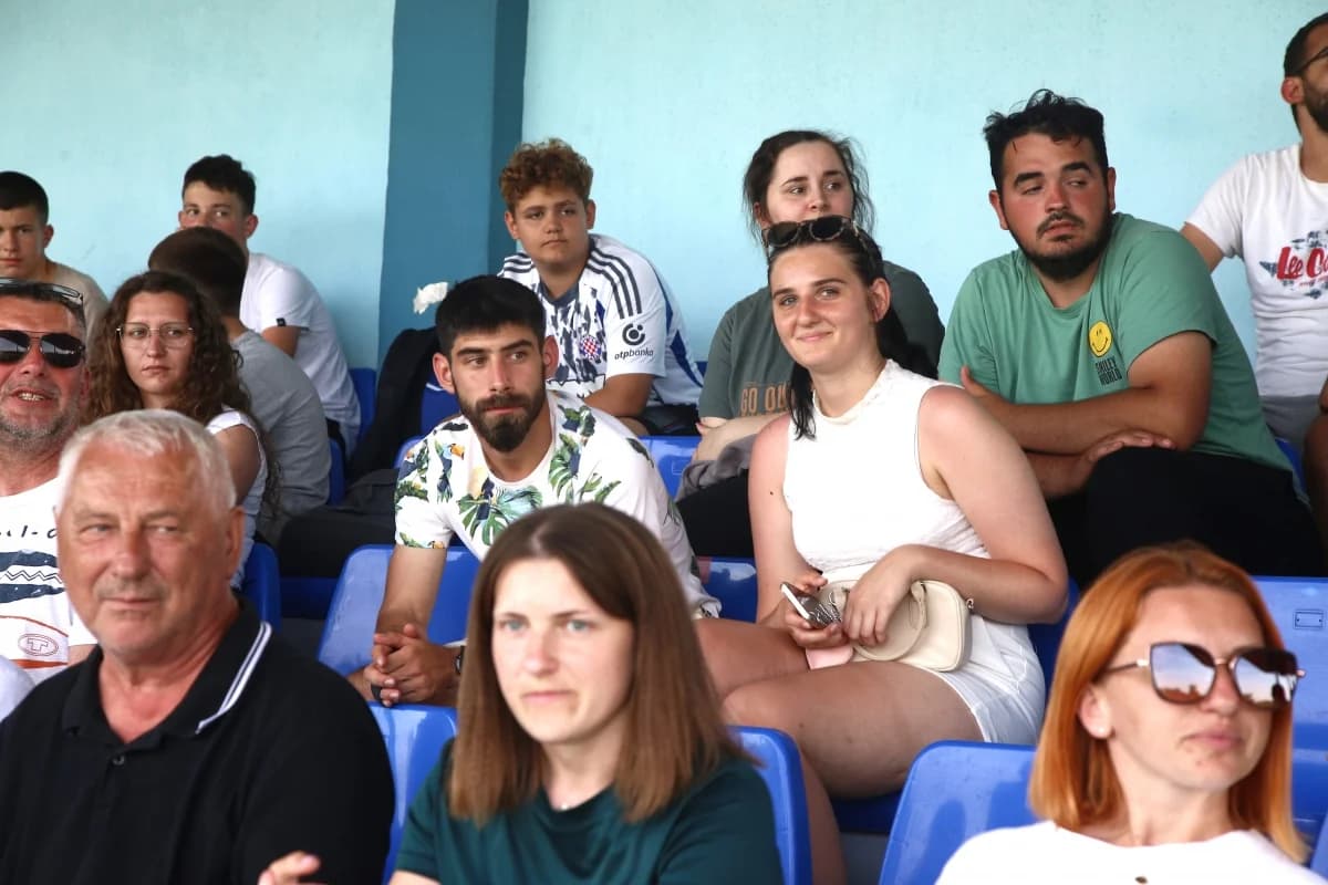 Galerija polufinala Kupa: NK ’Slavija’ Pleternica - NK ’Kutjevo’ 1:0