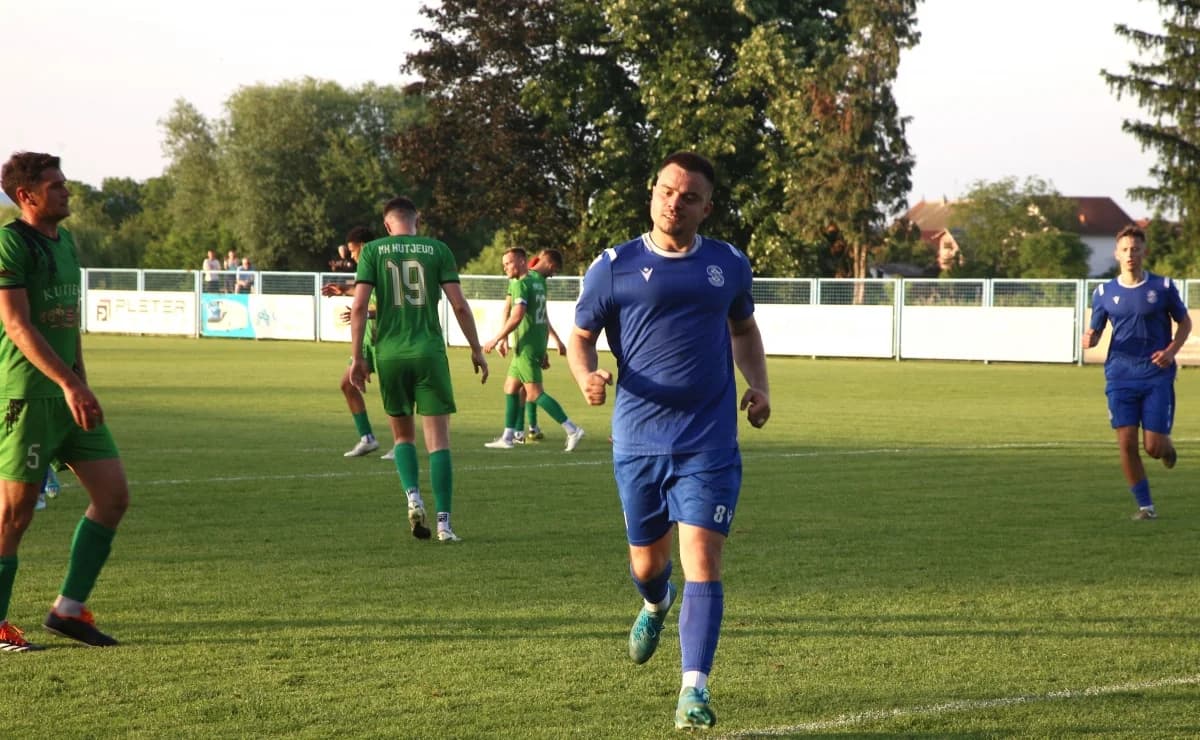 Galerija polufinala Kupa: NK ’Slavija’ Pleternica - NK ’Kutjevo’ 1:0