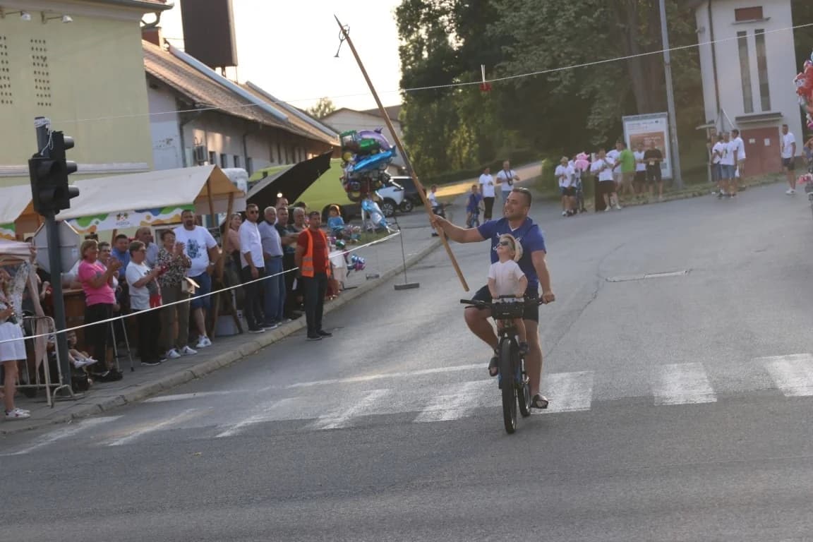Pobjednik ovogodišnje Vinske alke Mihovil Štivić, a Vinskog maratona Matej Gomerčić