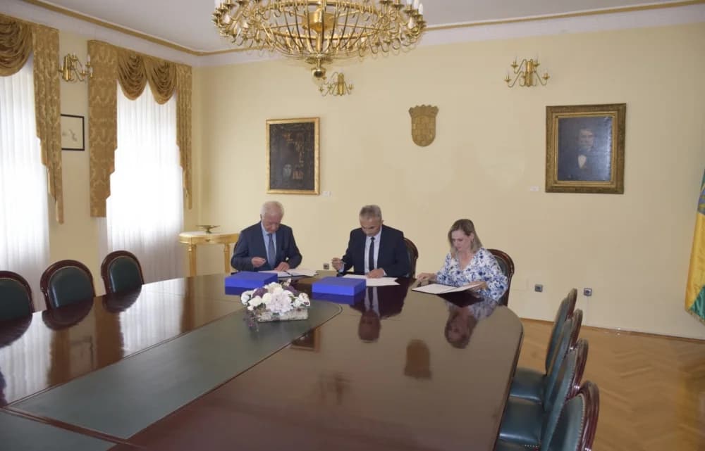 Održana primopredaja dužnosti gradonačelnika Požege