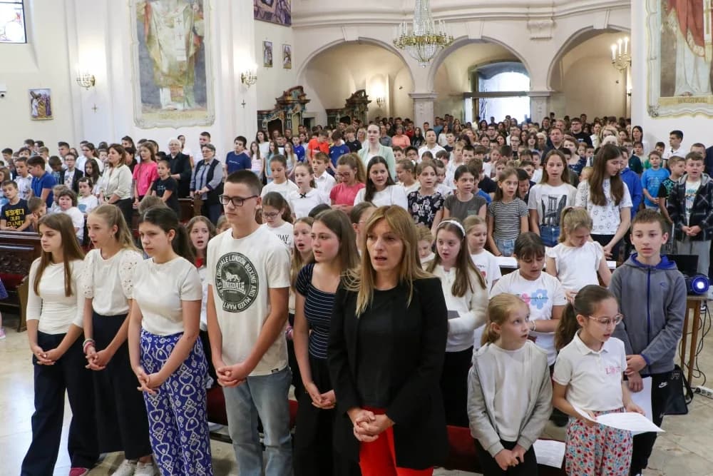 Misa zahvalnica prigodom završetka nastavne godine u Požegi