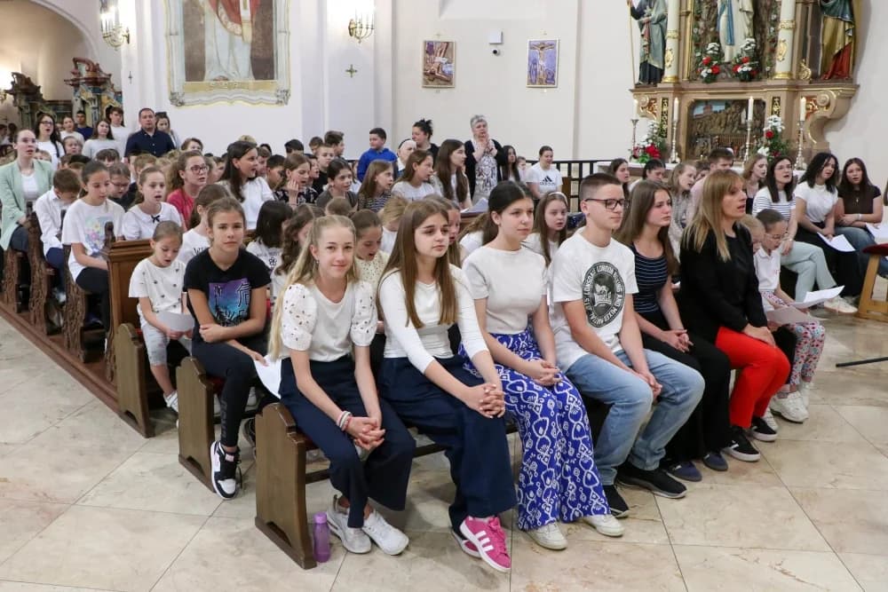 Misa zahvalnica prigodom završetka nastavne godine u Požegi