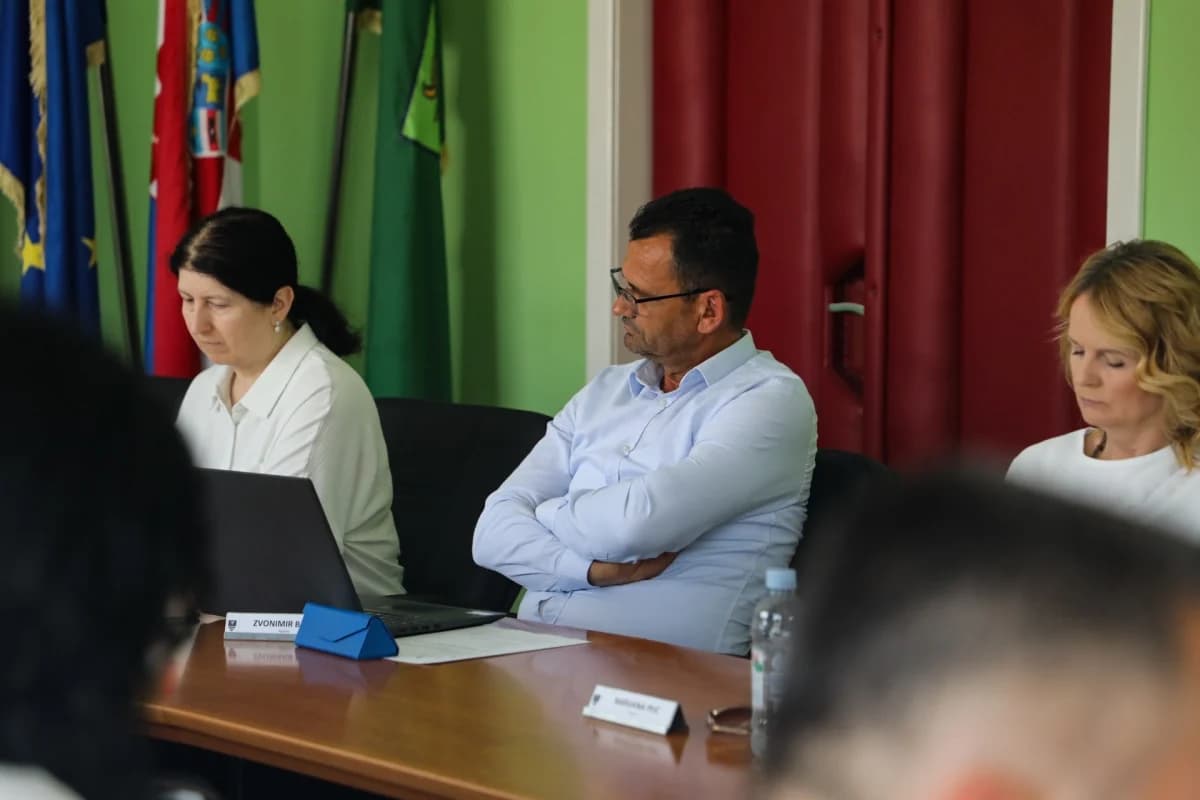 Konstituirano Gradsko vijeće Grada Pleternice - Predsjednik Domagoj Katić, potpredsjednici Marko Markota i Marko Vidakušić