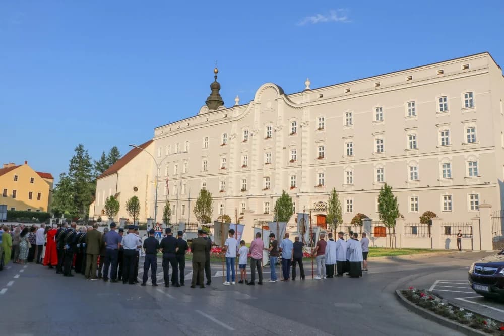 Foto: Svetkovina Tijelova u Požegi