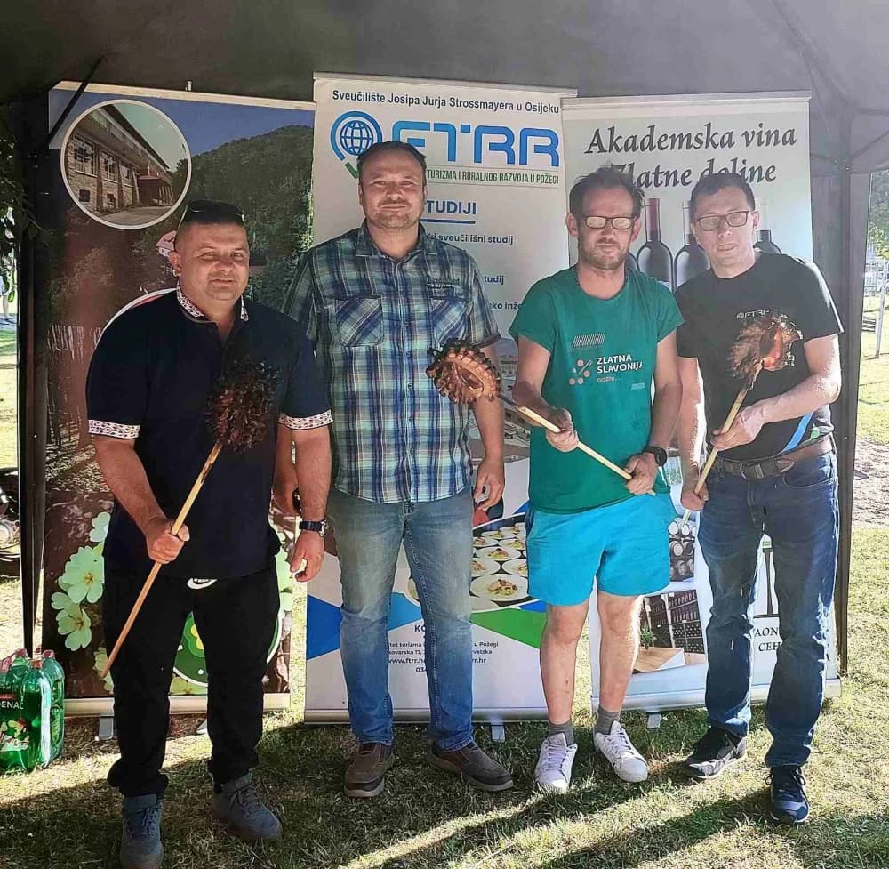 Slanvin 2025.’ u Kaptolu: Spoj Akademske Energije i Planinarske Tradicije Obogatio Festival Slanine i Vina