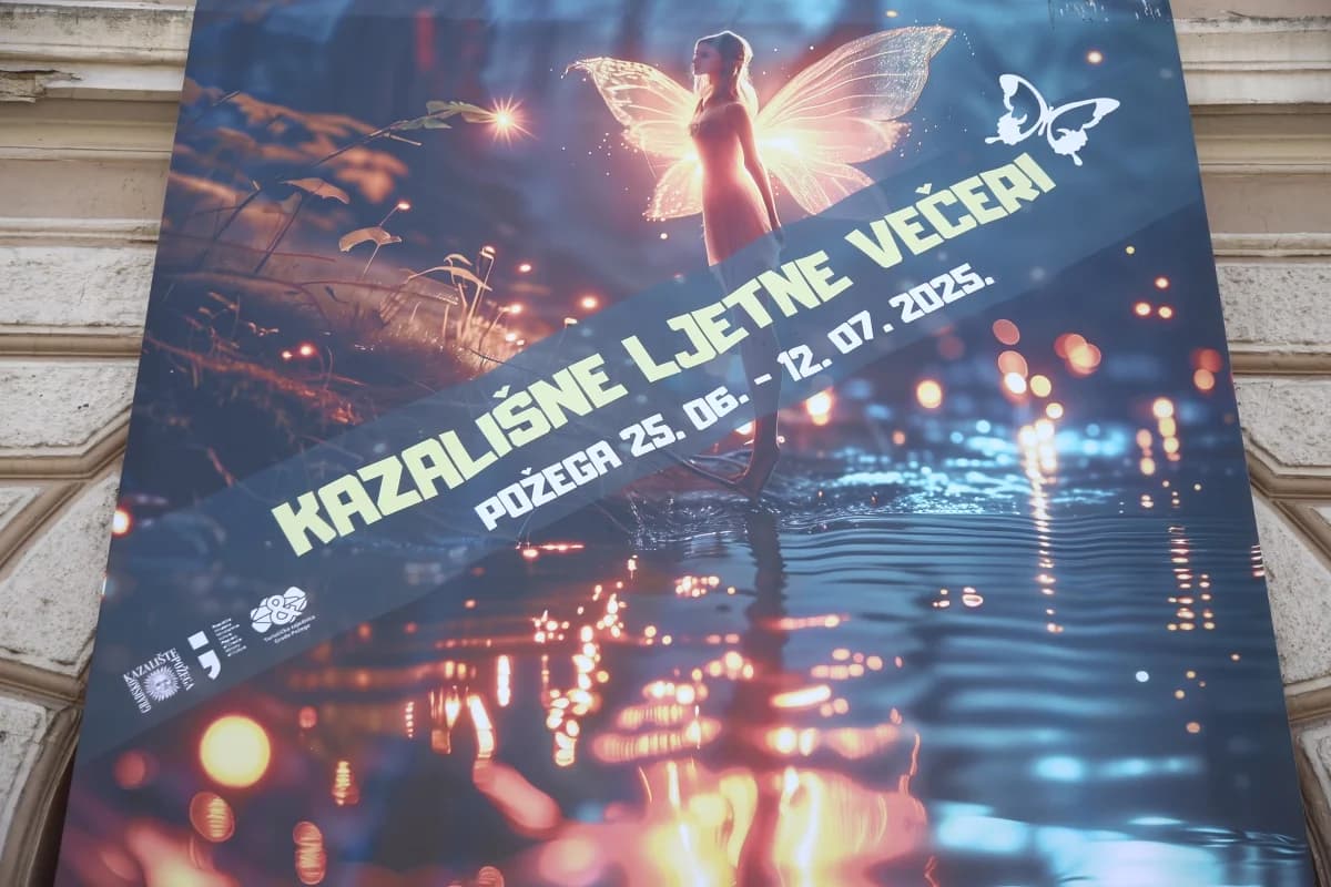 Glumci na druženju sa sugrađanima uoči Ljetnih kazališnih večeri u Požegi