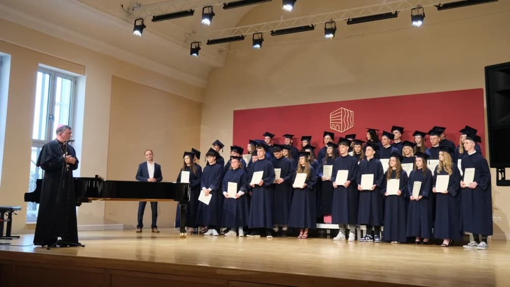 Svečanost oproštaja od petnaeste generacije maturanata Katoličke gimnazije u Požegi