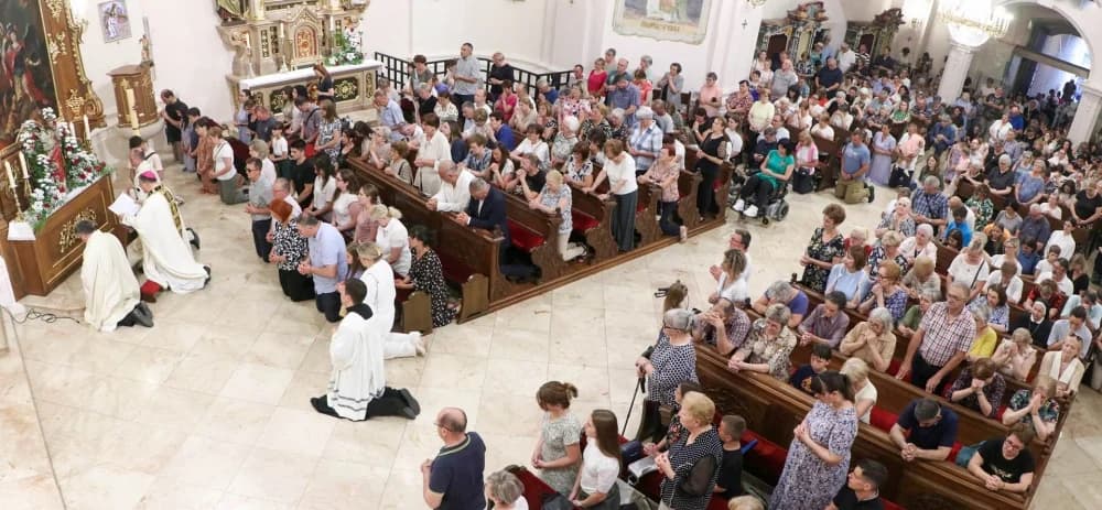 Slavlje svetkovine Presvetog Srca Isusova u požeškoj Katedrali
