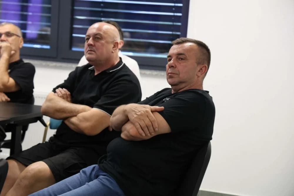 Održan okrugli stol uoči Dana branitelja: Sjećanje na zarobljavanje oklopnog vozila JNA