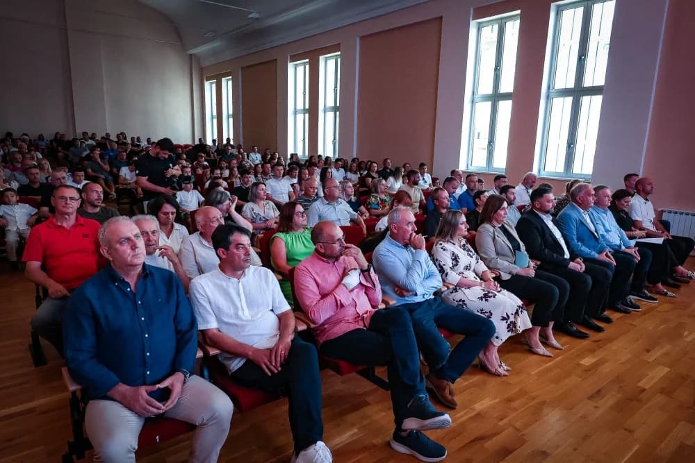 Dodijeljene nagrade najuspješnijim sportašicama, sportašima i sportskim udrugama s područja županije