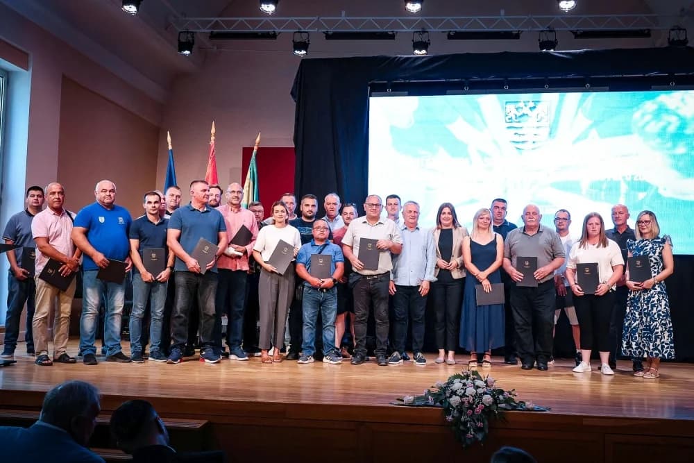 Dodijeljene nagrade najuspješnijim sportašicama, sportašima i sportskim udrugama s područja županije