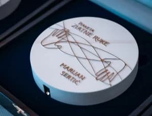 Dodijeljena priznanja najboljim hrvatskim obrtnicima, Majstoru Bobu uručena plaketa „Zlatne ruke“