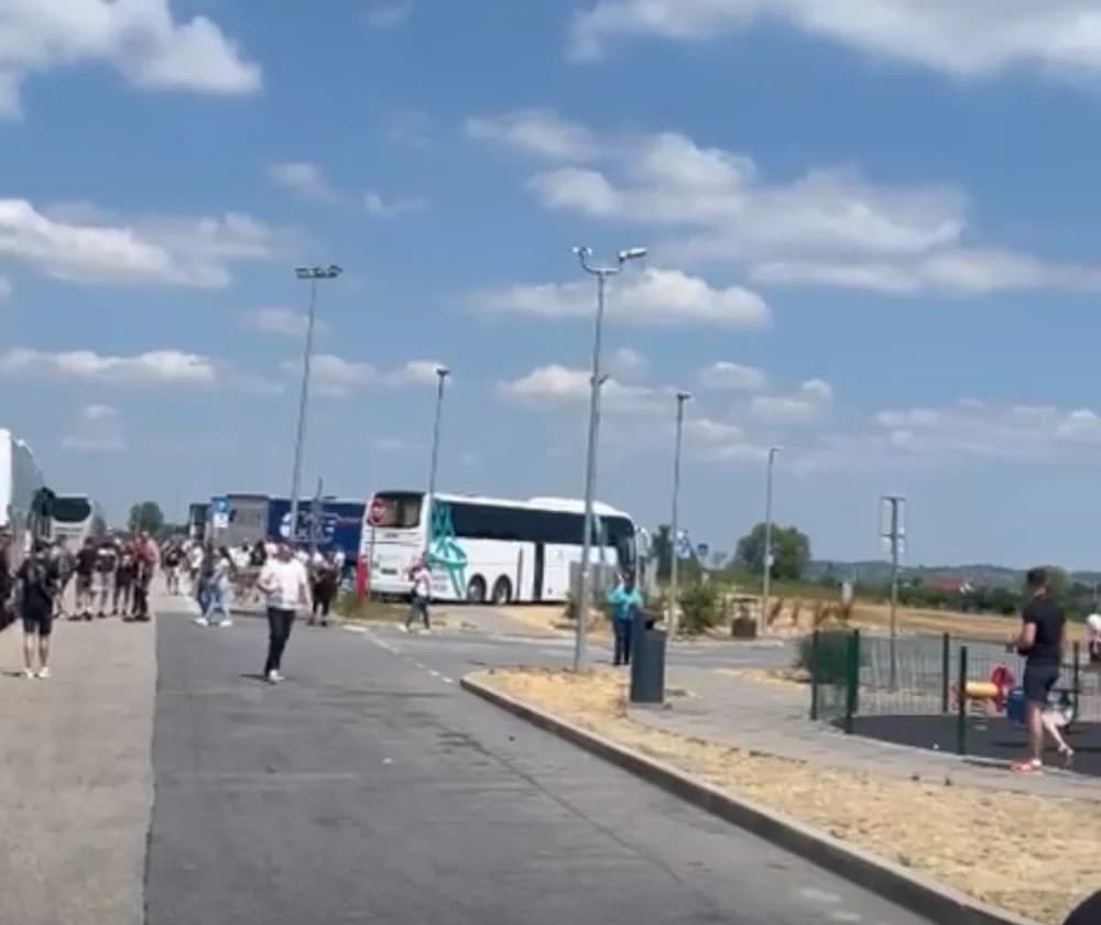 Brojni autobusi iz Požege i Pleternice putuju u Zagreb na koncert Marka Perkovića Thompsona