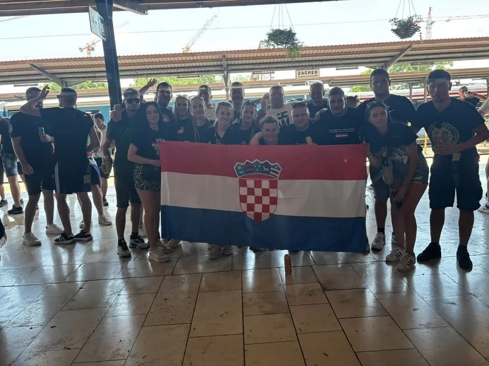I Lipičani bili među pola milijuna ljudi na Thompsonovom koncertu na Hipodromu