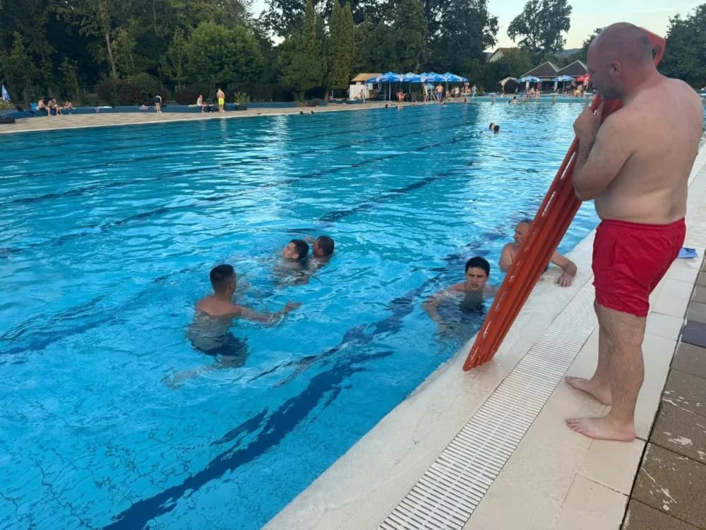 Lipički vatrogasci održali vježbu spašavanja unesrećenih iz vode
