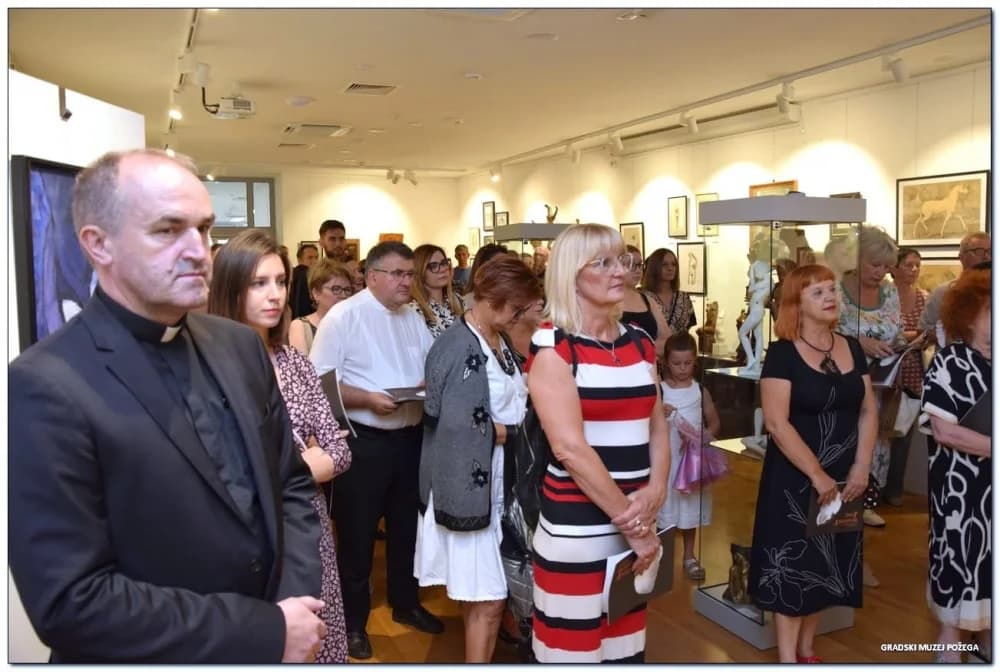 Svečano otvorena izložba „Život skulpture“ akademskog kipara Mladena Šimunovića u Gradskom muzeju Požega