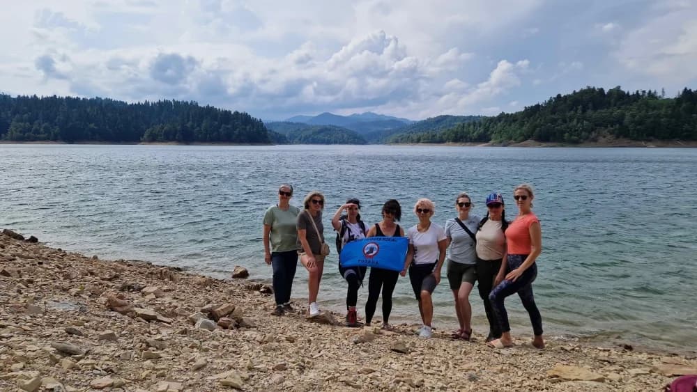 ’Gojzerice’ napravile izlet na Lokvarsko jezero u Gorski kotar
