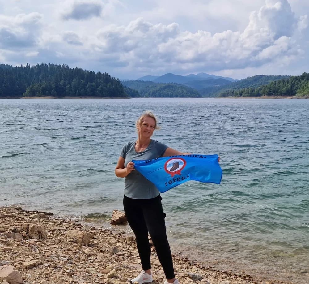 ’Gojzerice’ napravile izlet na Lokvarsko jezero u Gorski kotar