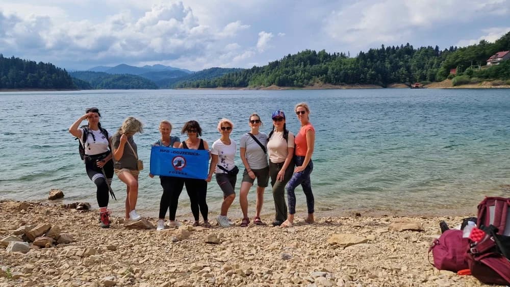 ’Gojzerice’ napravile izlet na Lokvarsko jezero u Gorski kotar