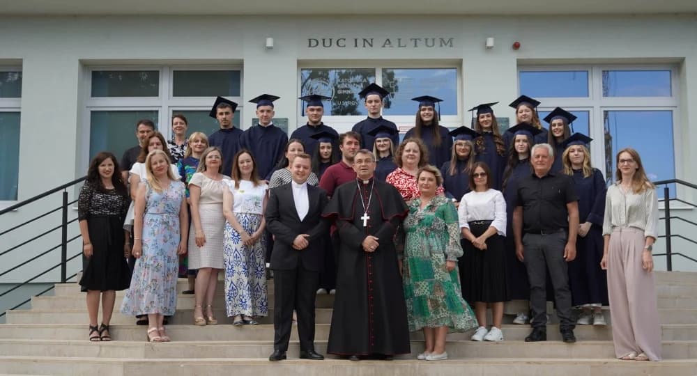 Svečana podjela svjedodžbi u Katoličkoj klasičnoj gimnaziji u Virovitici