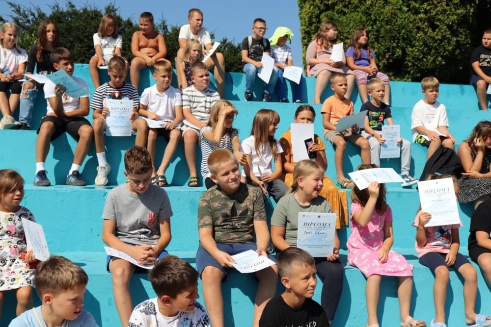 Dodjelom diploma u Lipiku završila besplatna škola plivanja za gotovo 200 djece