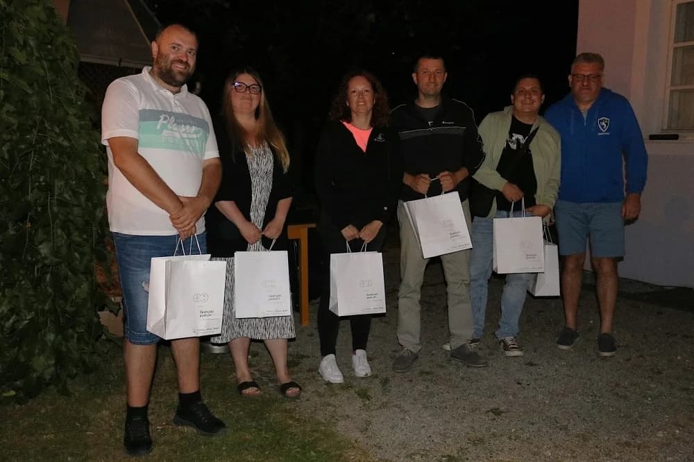 Ljetni pub-kviz Pakrac: Pobjedu iz dvorišta Janković odnijela ekipa zanimljivog naziva