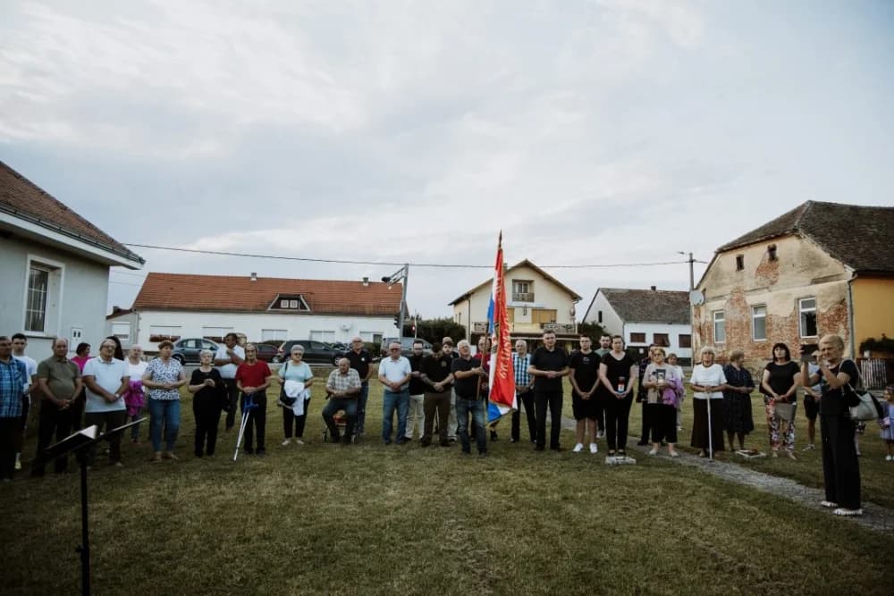 Počele 8. Bekteške ljetne noći: Prva večer posvećena branitelju Draganu Jajiću