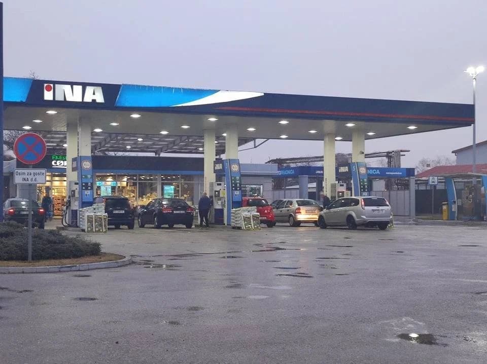 Vlada više neće određivati cijene goriva