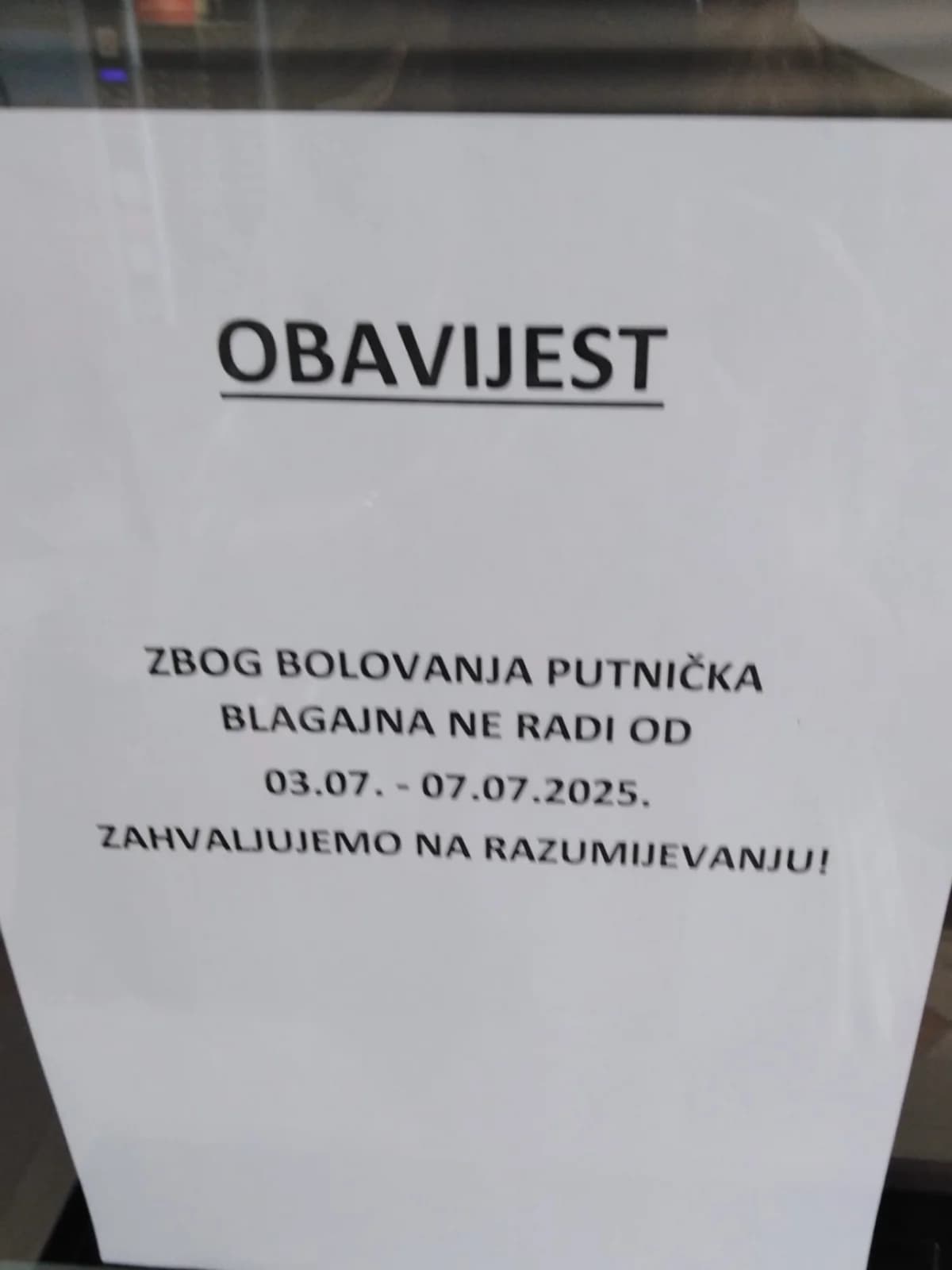 HŽ poziva ’Vlakom na more’: U Požegi se karte nisu mogle kupovati danima jer je blagajna bila zatvorena radi bolovanja