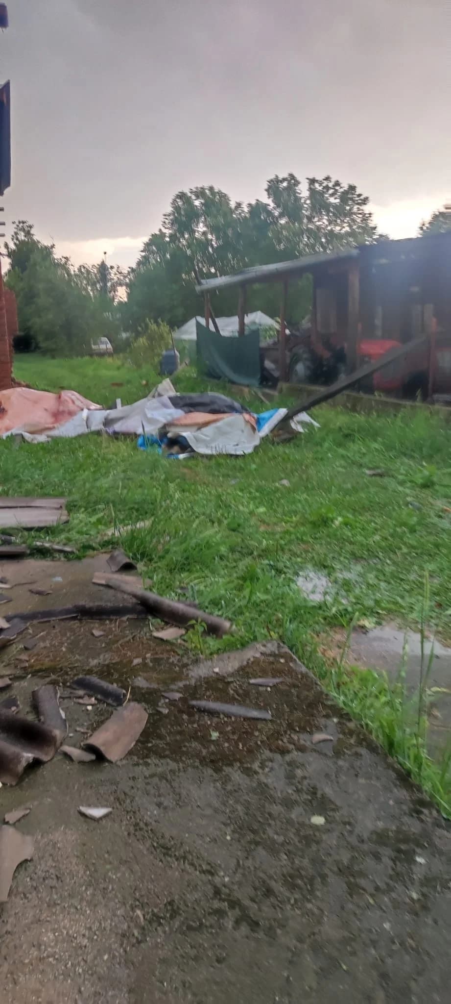 Dan kad je nebo potamnilo, a priroda pokazala svoju snagu: Dvije godine od katastrofalnog nevremena koje je pogodilo požeški i pleternički kraj