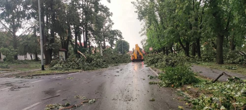 Dan kad je nebo potamnilo, a priroda pokazala svoju snagu: Dvije godine od katastrofalnog nevremena koje je pogodilo požeški i pleternički kraj
