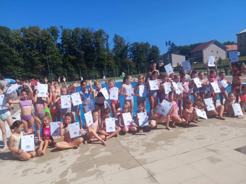 Dodjelom diploma i demonstracijom stečenih znanja završila Škola plivanja Požeškog športskog saveza i Grada Požege 2025