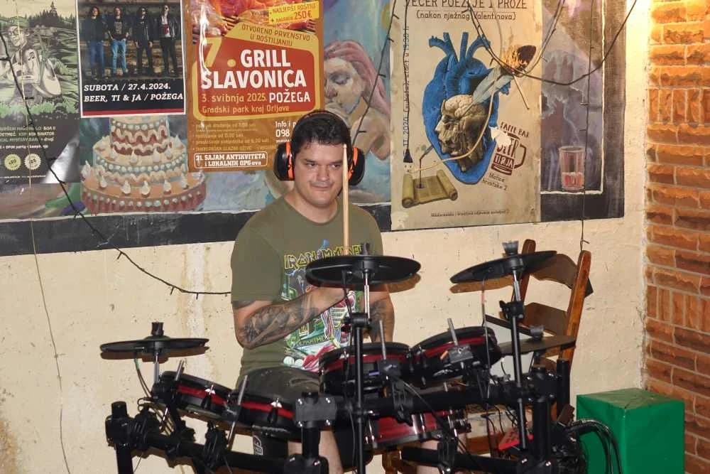 Noćni život, Požega 02. kolovoza 2025.