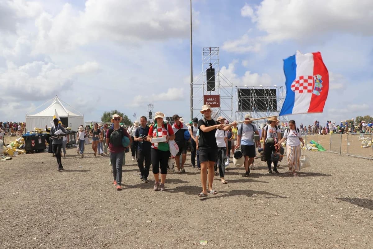 Mladi iz Požeške biskupije sudjelovali na Jubileju mladih u Rimu