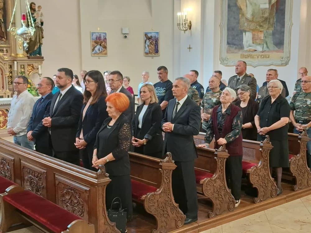 Dostojanstveno proslavljen Dan pobjede i domovinske zahvalnosti te Dan hrvatskih branitelja