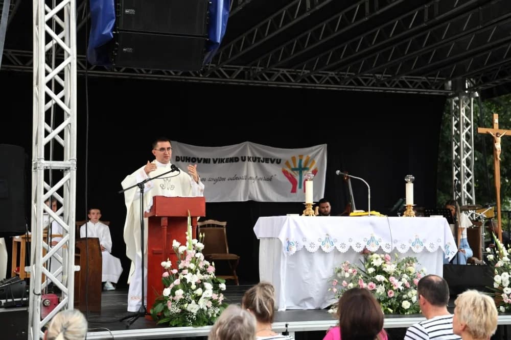 Foto: Drugi dan Duhovnog vikenda u Kutjevu