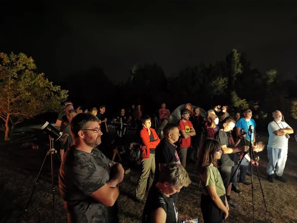 Noć pod zvijezdama: HPD ’Sokolovac’ Požega partner 16. Astro Partyja na Papuku