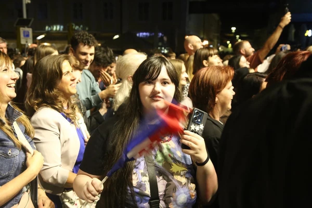 FOTO: Prljavci napunili Trg Sv. Trojstva u Požegi i oduševili publiku