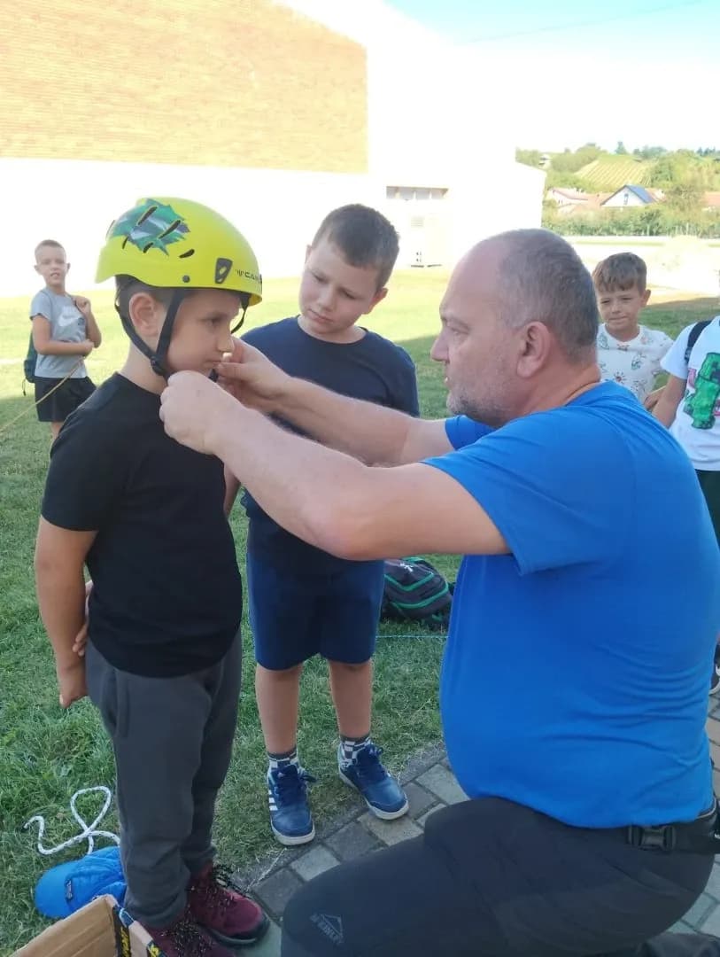 [FOTO] Dječja planinarska škola HPD Vidim Kutjevo: Mali planinari upoznali osnove planinarstva