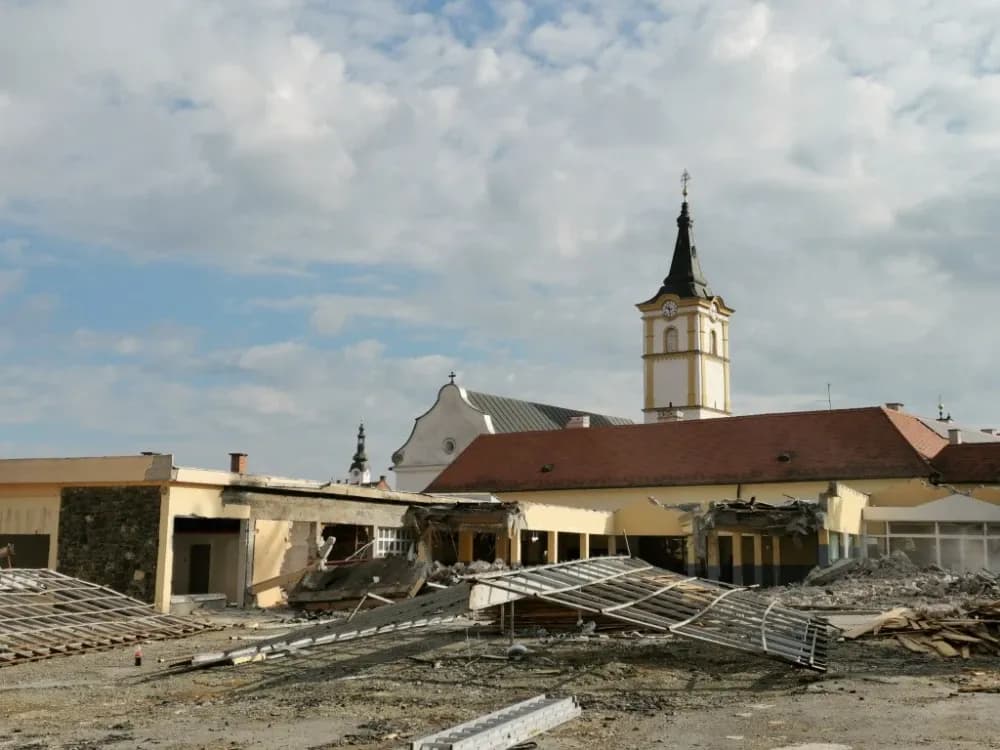Rušenje stare tržnice: Na istom bi mjestu trebala niknuti nova, a hoće li!?